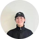 スタッフ守部さんの写真